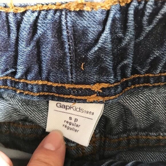 BABygap dark wash pull up jean shorts EUC S (6-7Y) - Picture 3 of 4